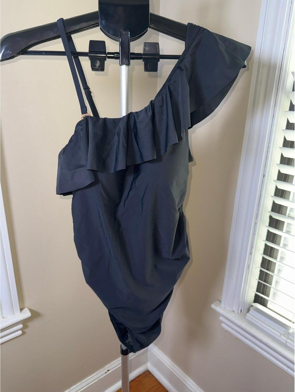 Quince One Shoulder Ruffle One Piece Swimsuit Black Size M NWT
